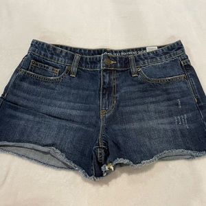 Gap Sexy Boyfriend Short